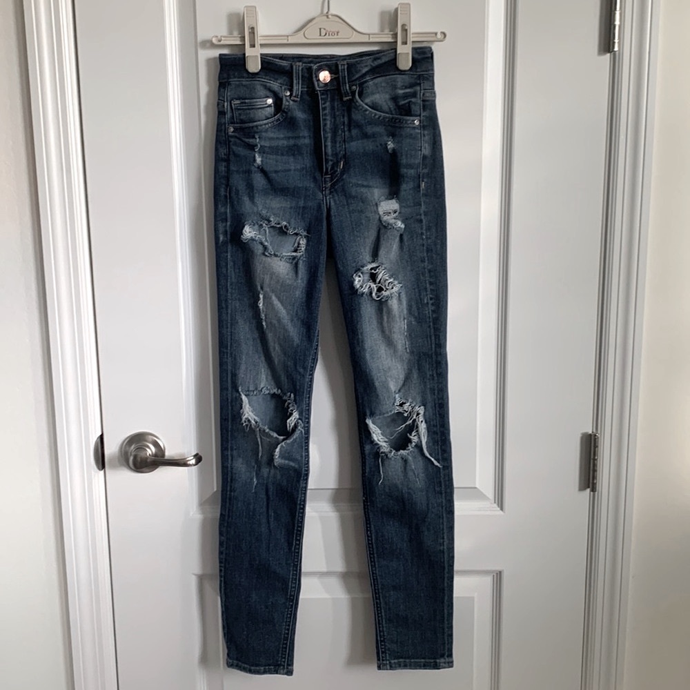 H&M Dark Wash Ripped Jeans Size 25